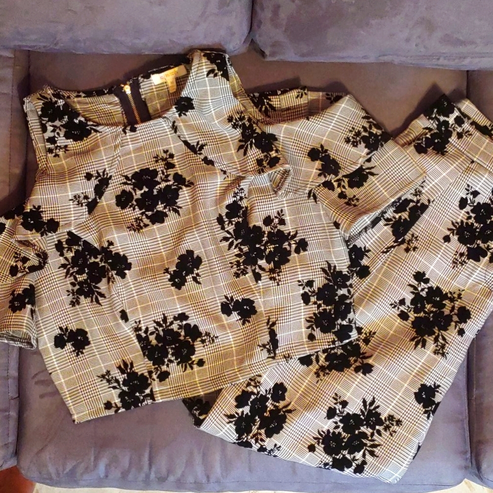 2 piece black and white ankle length pants suit by